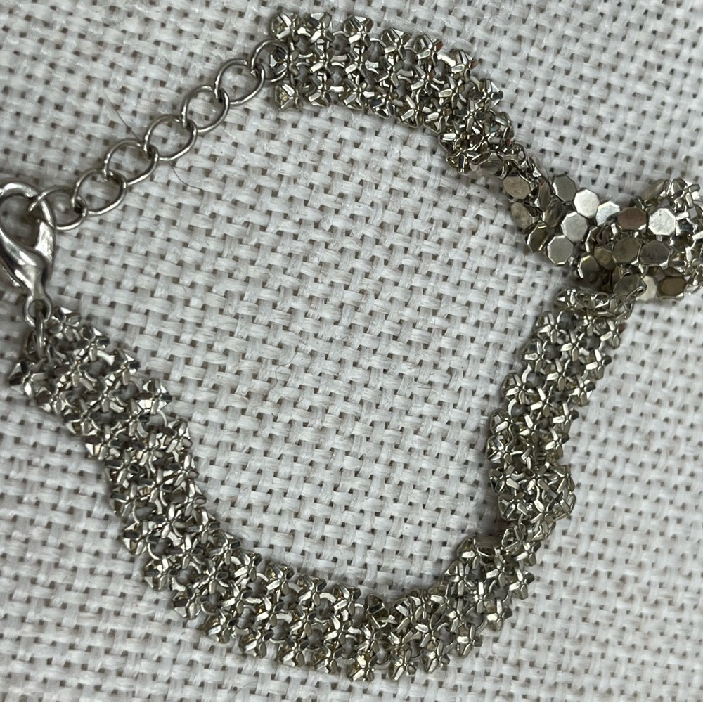 Vintage Silver-Tone Adjustable Mesh Bracelet - Picture 13 of 17